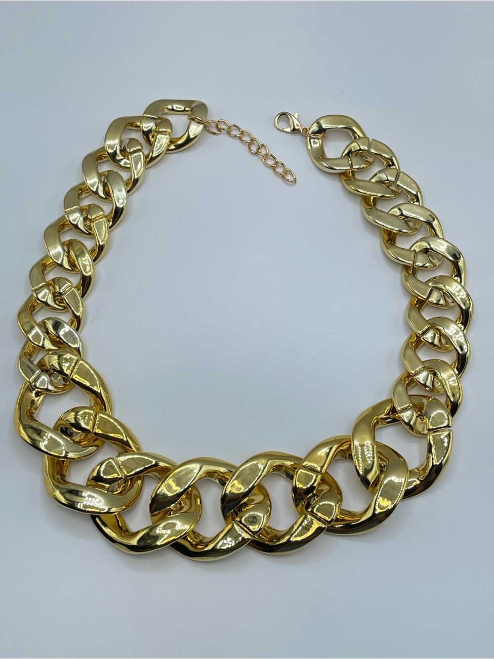 Gold Tone Acrylic Chunky Chain Link Necklace Retro Glam Statement Piece - Picture 2 of 6